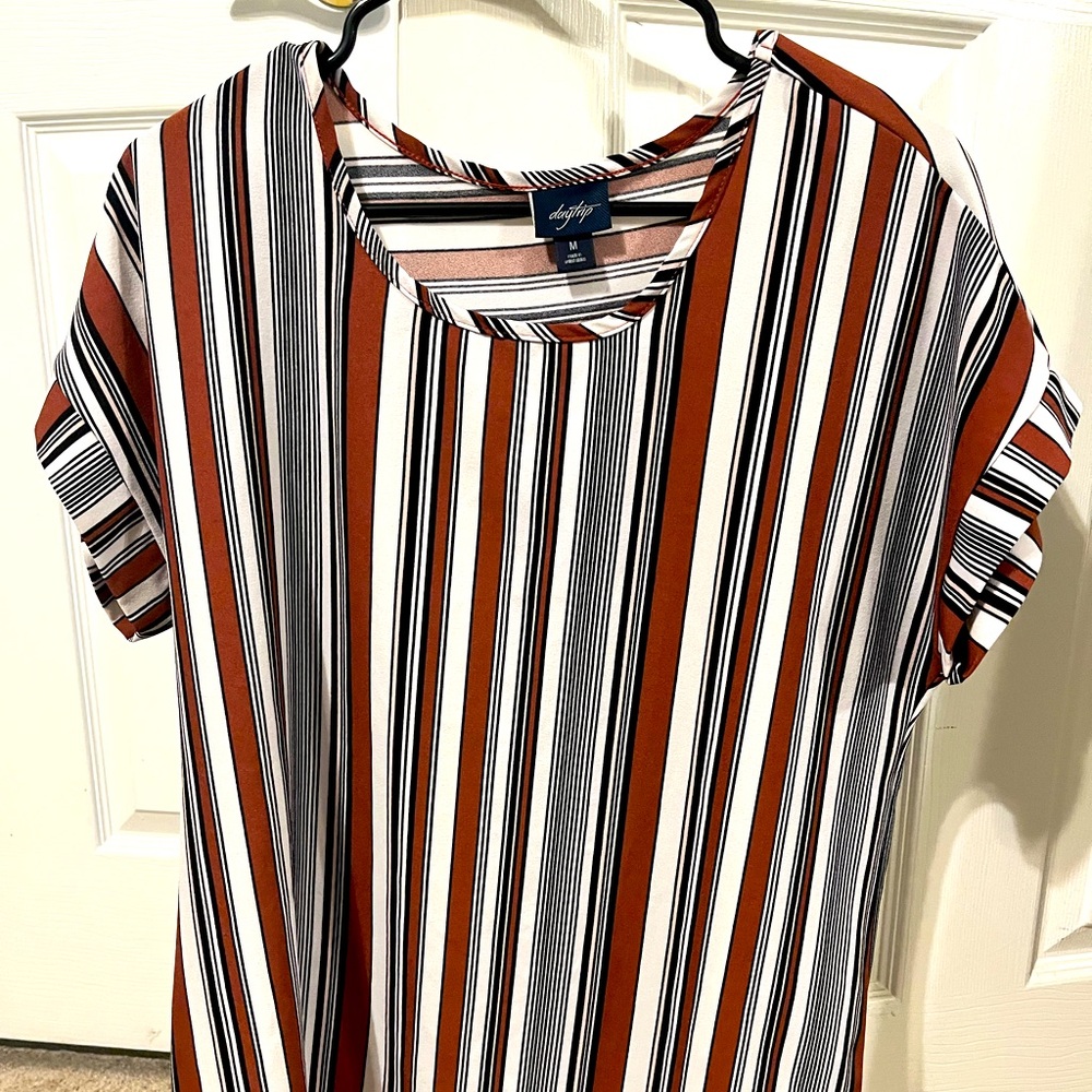 Daytrip size medium! Lightly worn!